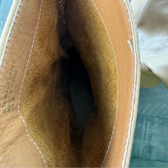 Oasis Society Faux Leather Slouch Booties Tan Camel Size 9 - Picture 4 of 9